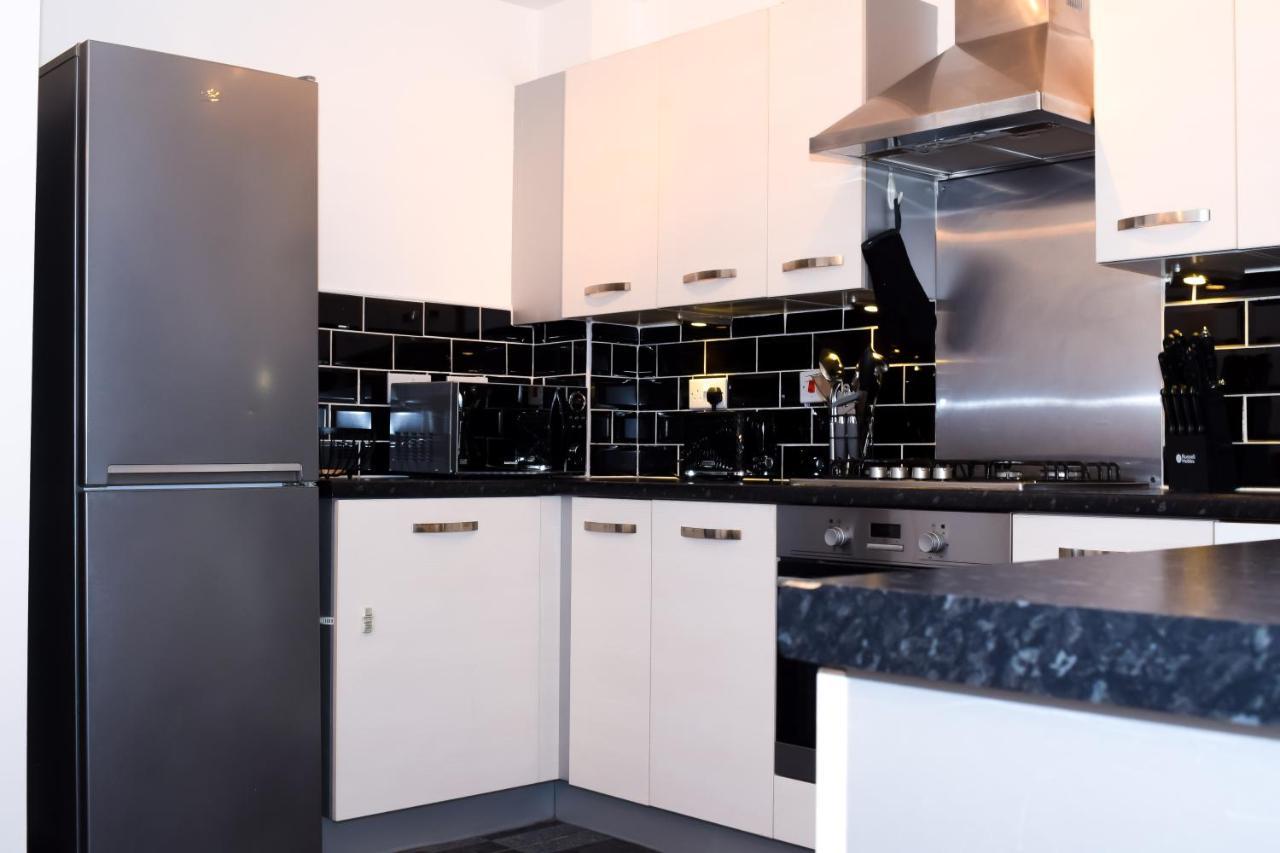 شقة Modern 3 Bed House ولفرهامبتون المظهر الخارجي الصورة